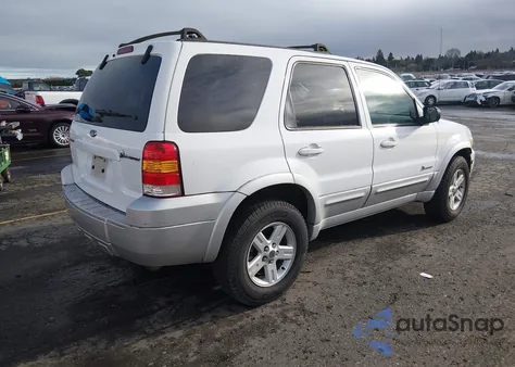 2005 Ford Escape Hybrid из США, поврежденный, VIN 1FMYU96H95KB78005